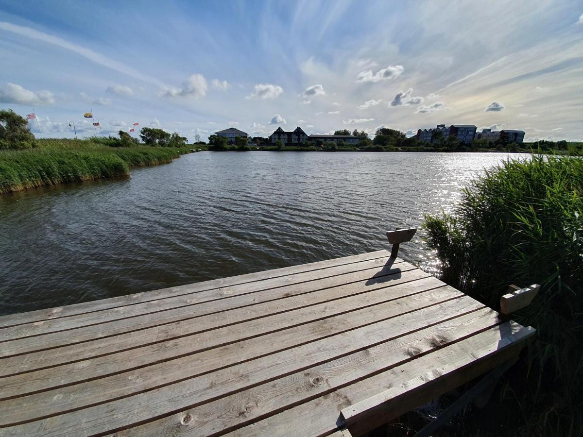 Husum Zentrum Bis 5 Personen Exterior photo